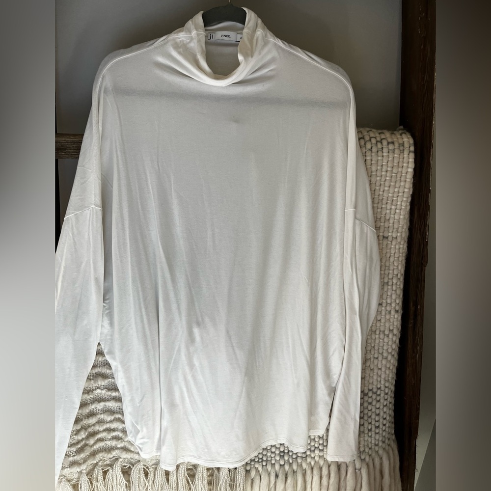 Vince mock neck turtleneck long sleeve t-shirt